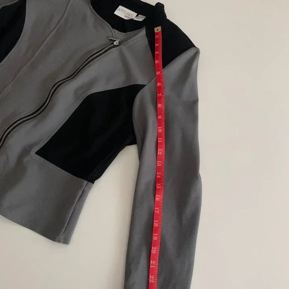 New Attitudes by Renee Gray And Black Zippered Jacket Size Large - Picture 12 of 13